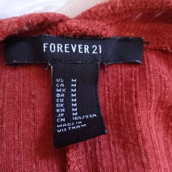 FOREVER 21 BURNT ORANGE TOP SZ.M EUC - Picture 5 of 5